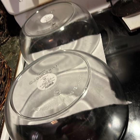 TWO NEW GLASS SERVING BOWLS FROM TARGET ! - Picture 7 of 9